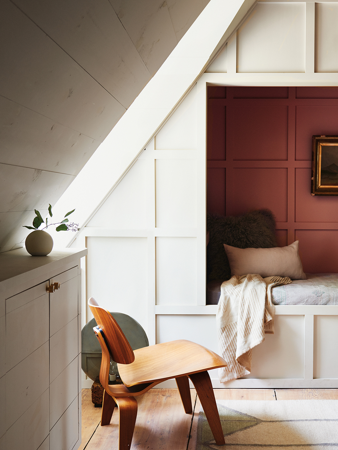 brick red built-in reading nook