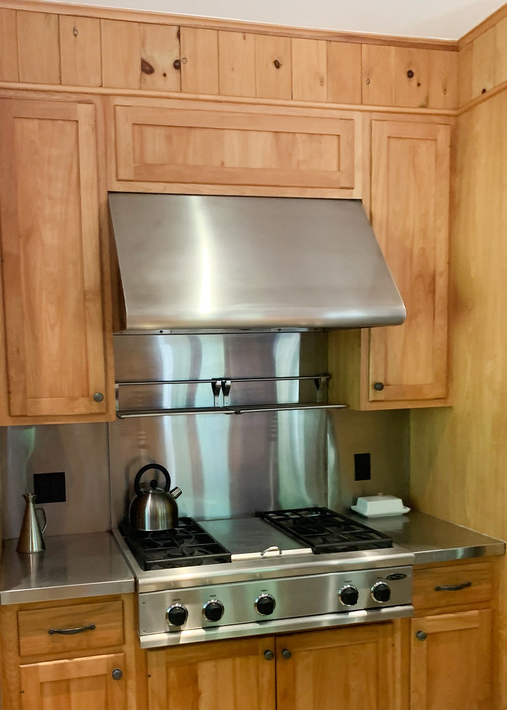 wood kitchen before