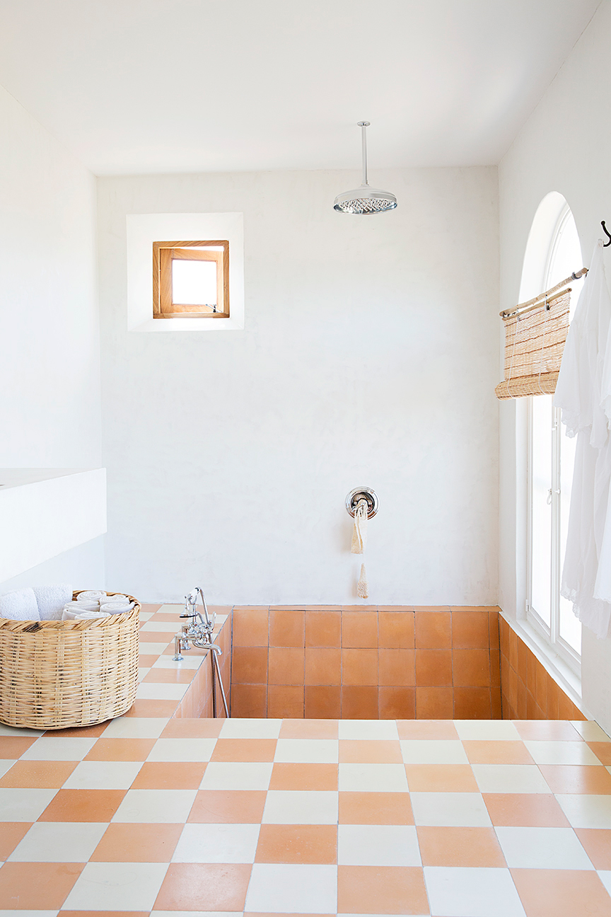 tiled step down tub-shower