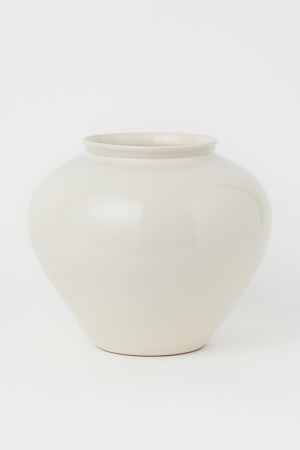  terracotta vase