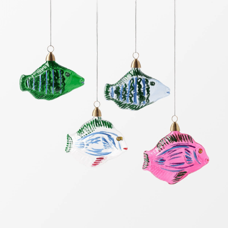  Four fish ornaments