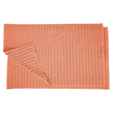  The Best Bath Mats Option: Amazon Superior Combed Cotton Bath Mat