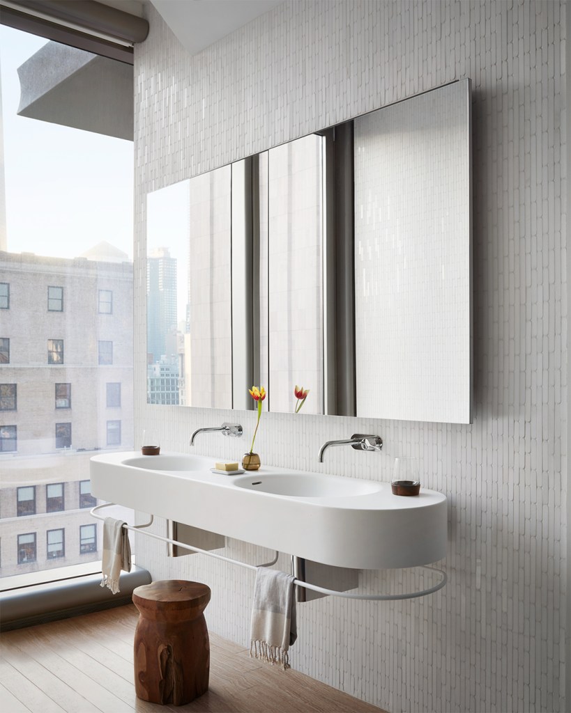 white modern sink