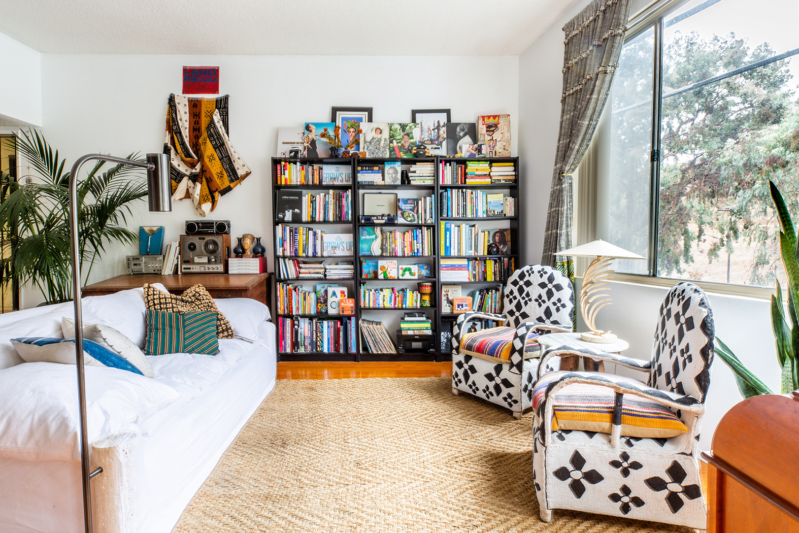 eclectic living room