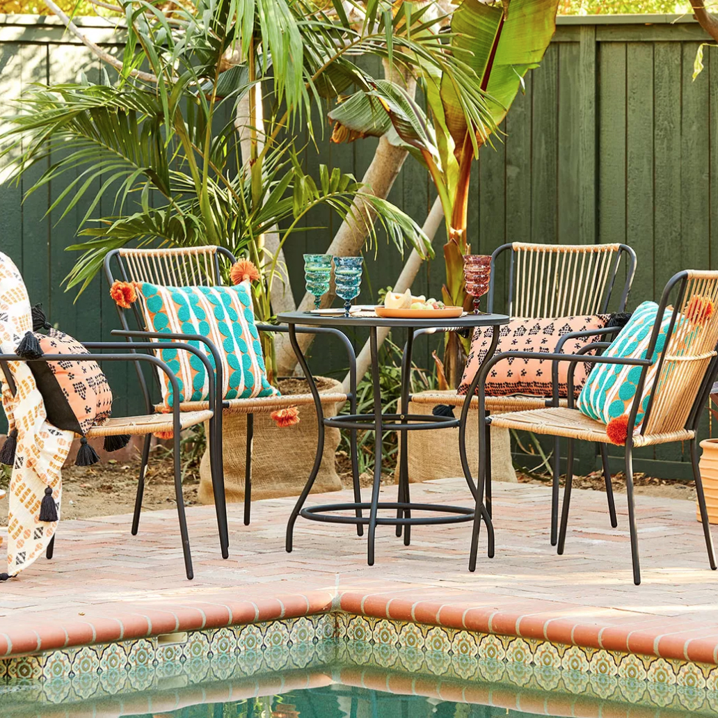 outdoor patio furniture