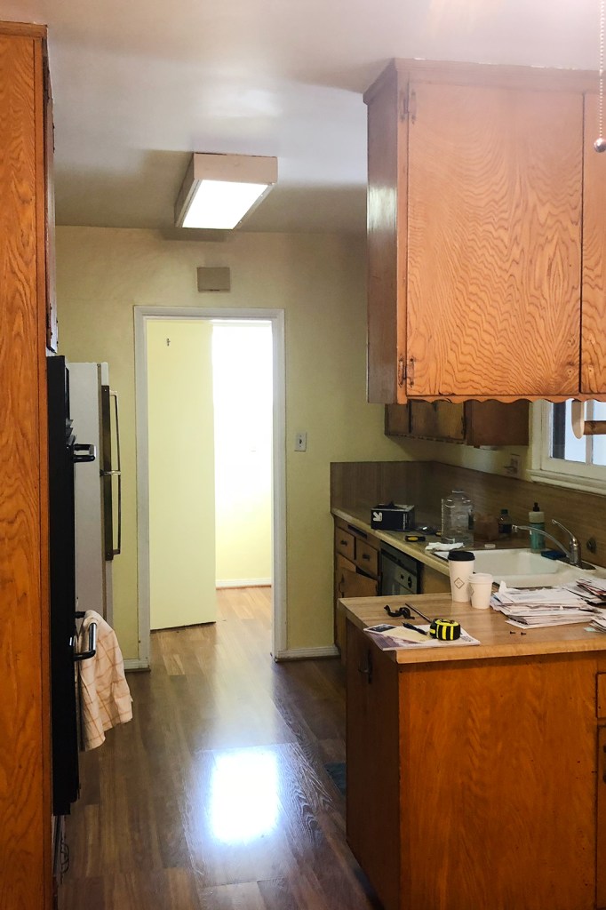 dated wood kitchen