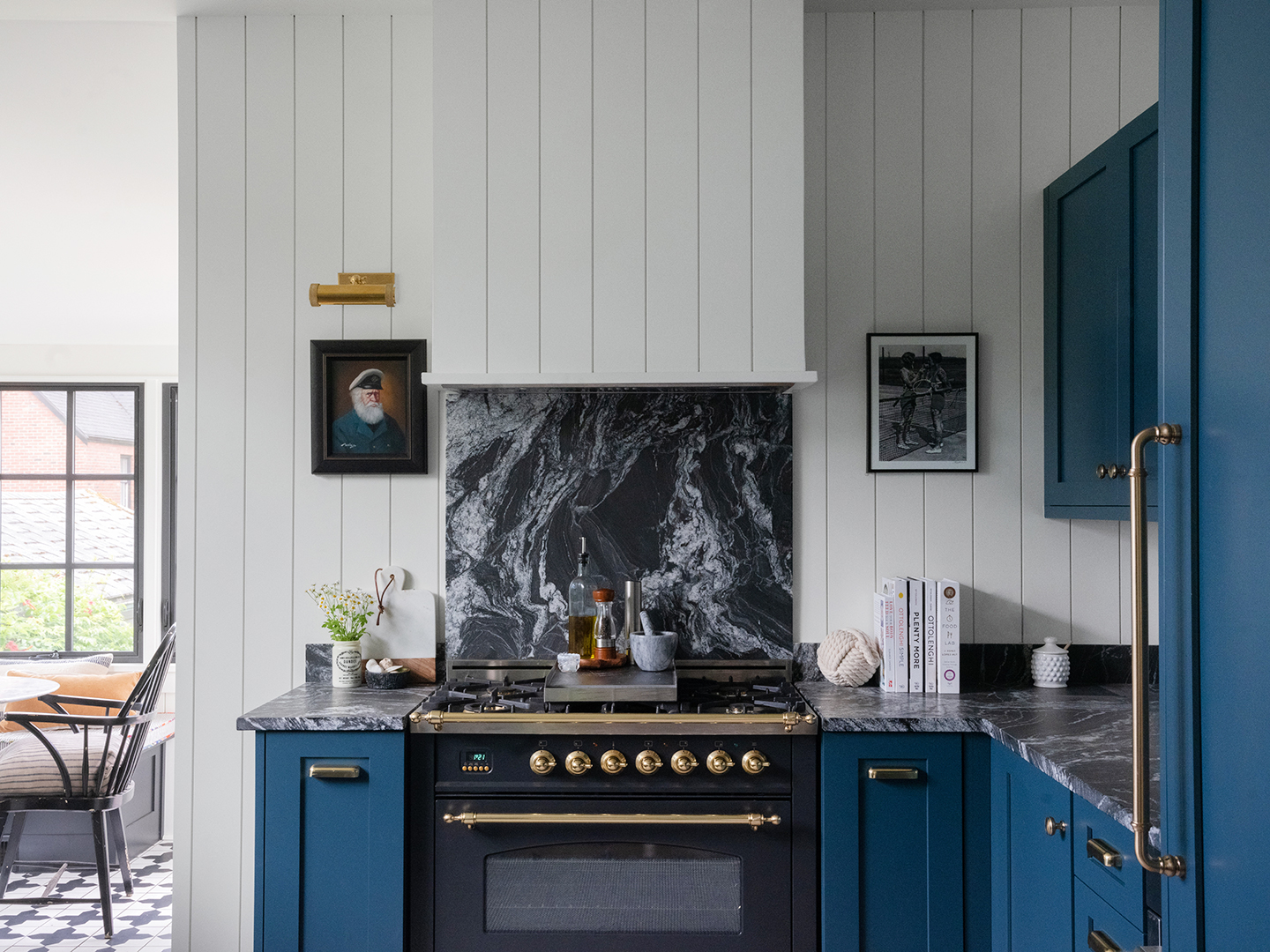 nautical white and blue kitchen