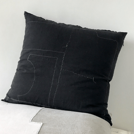  BELGIAN LINEN FANT TOTUM FLOOR PILLOW