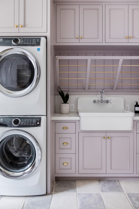 Surprise! This Lavender Laundry Room Is the Kids’ Favorite Hangout | domino