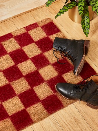 checkered doormat