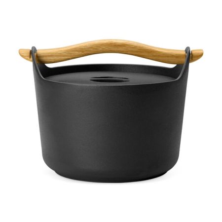  moma Sarpaneva Cast-Iron Casserole