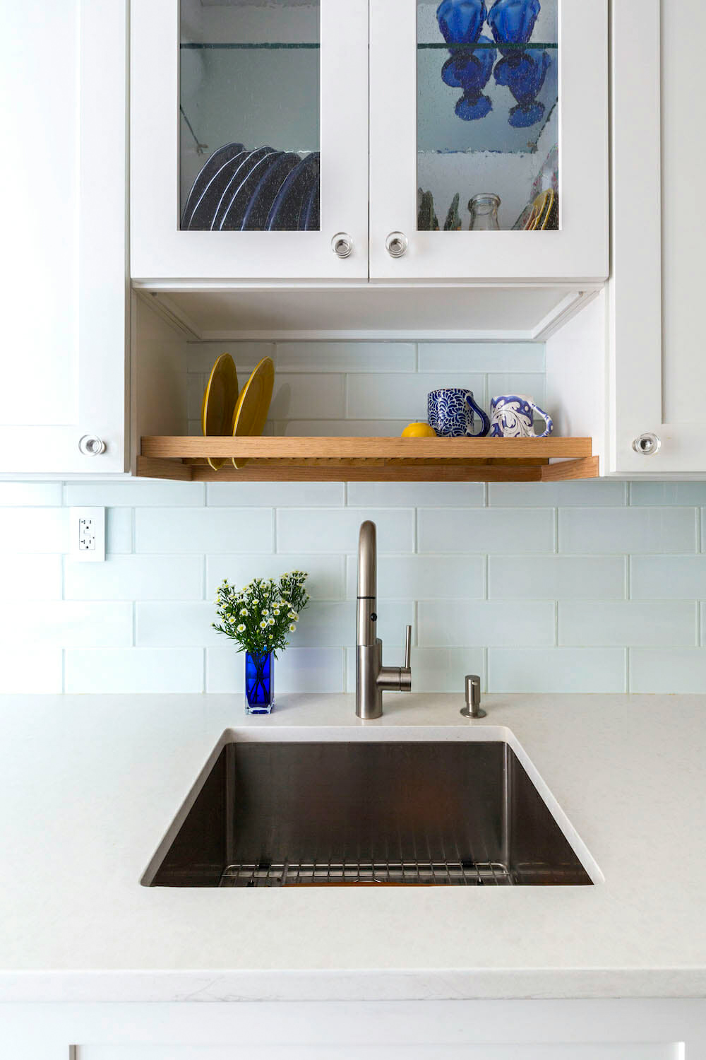 kitchen sink with built in drying rack