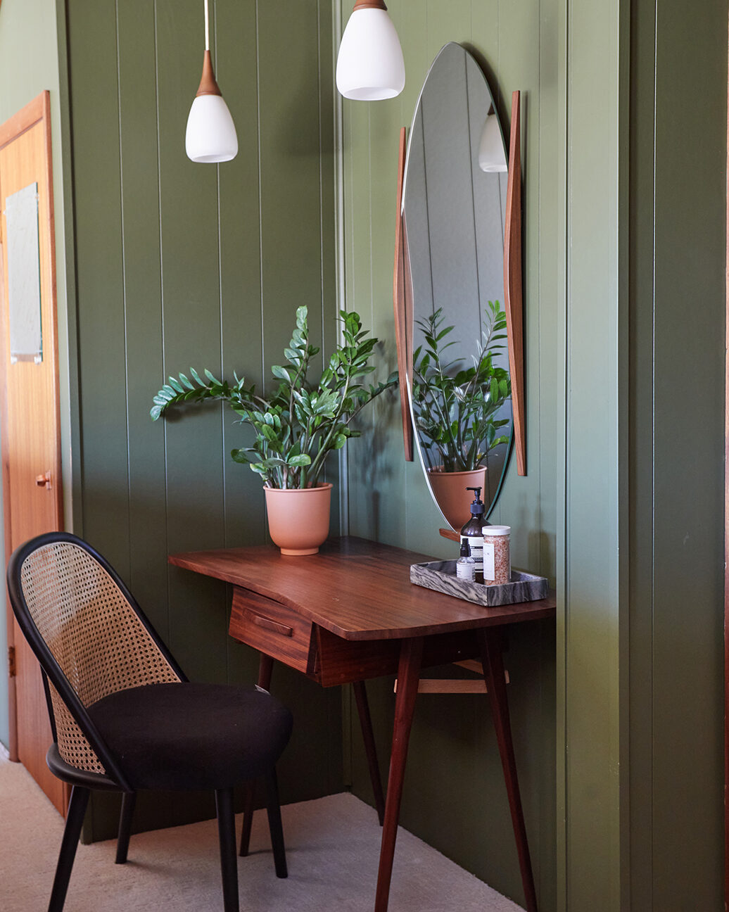 wood table vanity