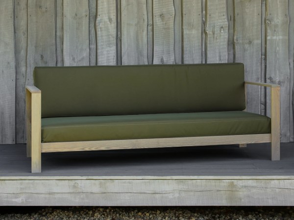  green outdoor sofa