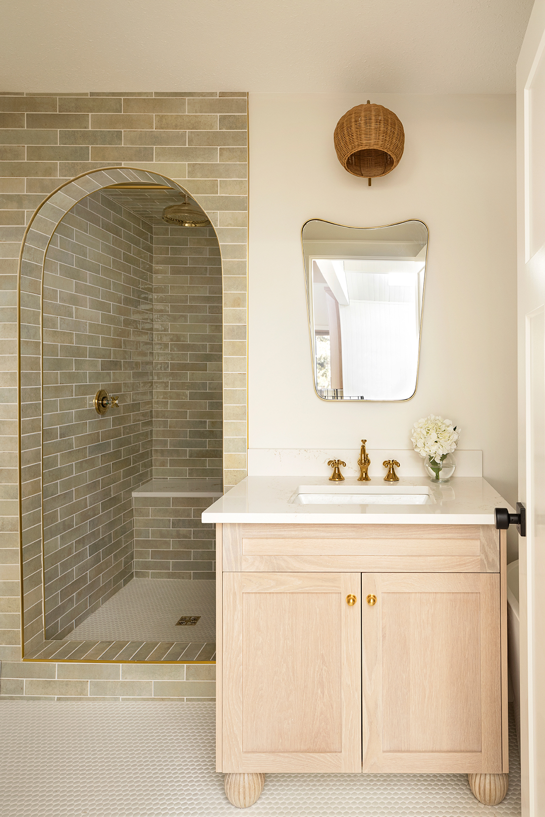 arched tiled shower