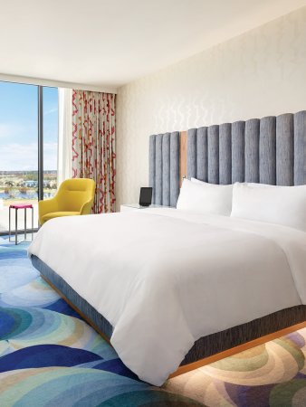 lake nona wave hotel bryte bed