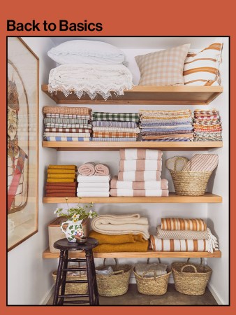 How to Organize a Linen Closet Neatly When You’re Not a Fan of Folding