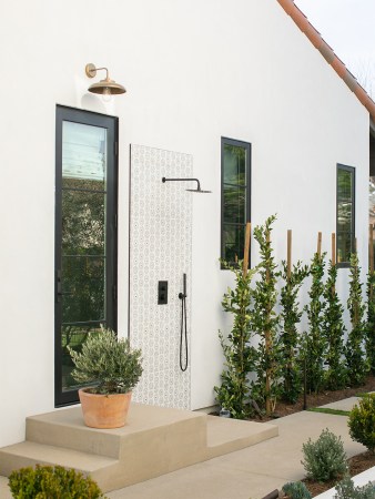 outdoor shower