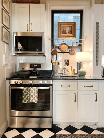 small nye kitchen with checkered floors