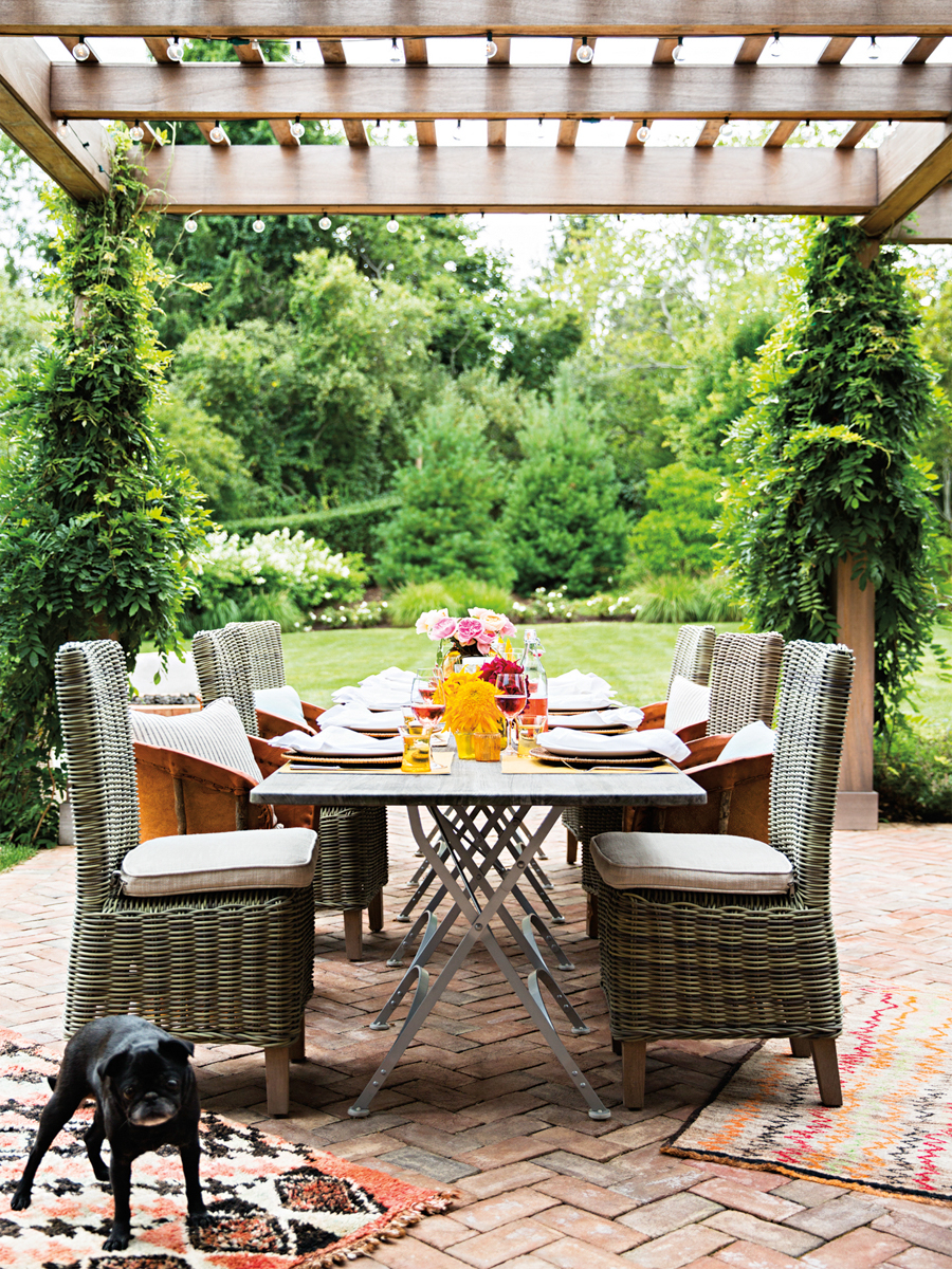 Outdoor dining space.