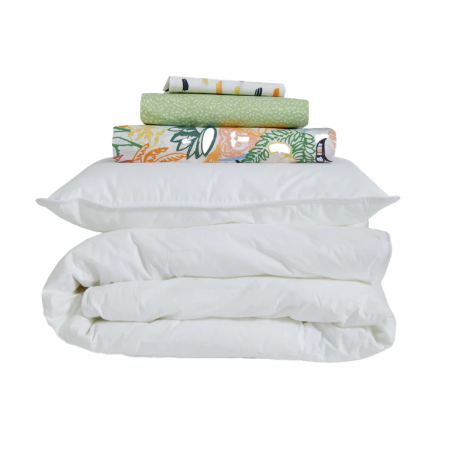  toddler bedding set from Brooklinen with jungle sheets