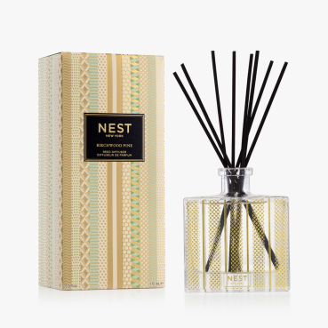 The Best Reed Diffusers to Shop for Winter Scents | domino