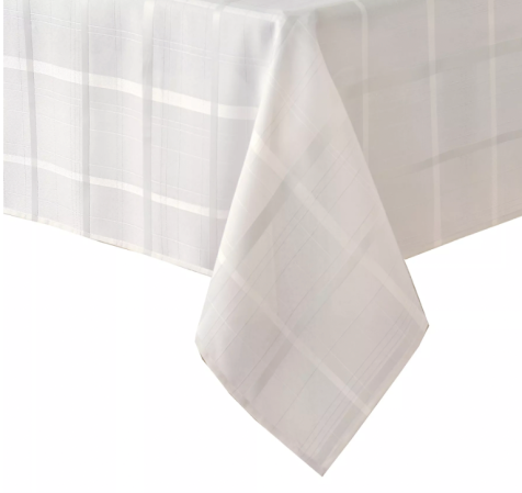  white tablecloth