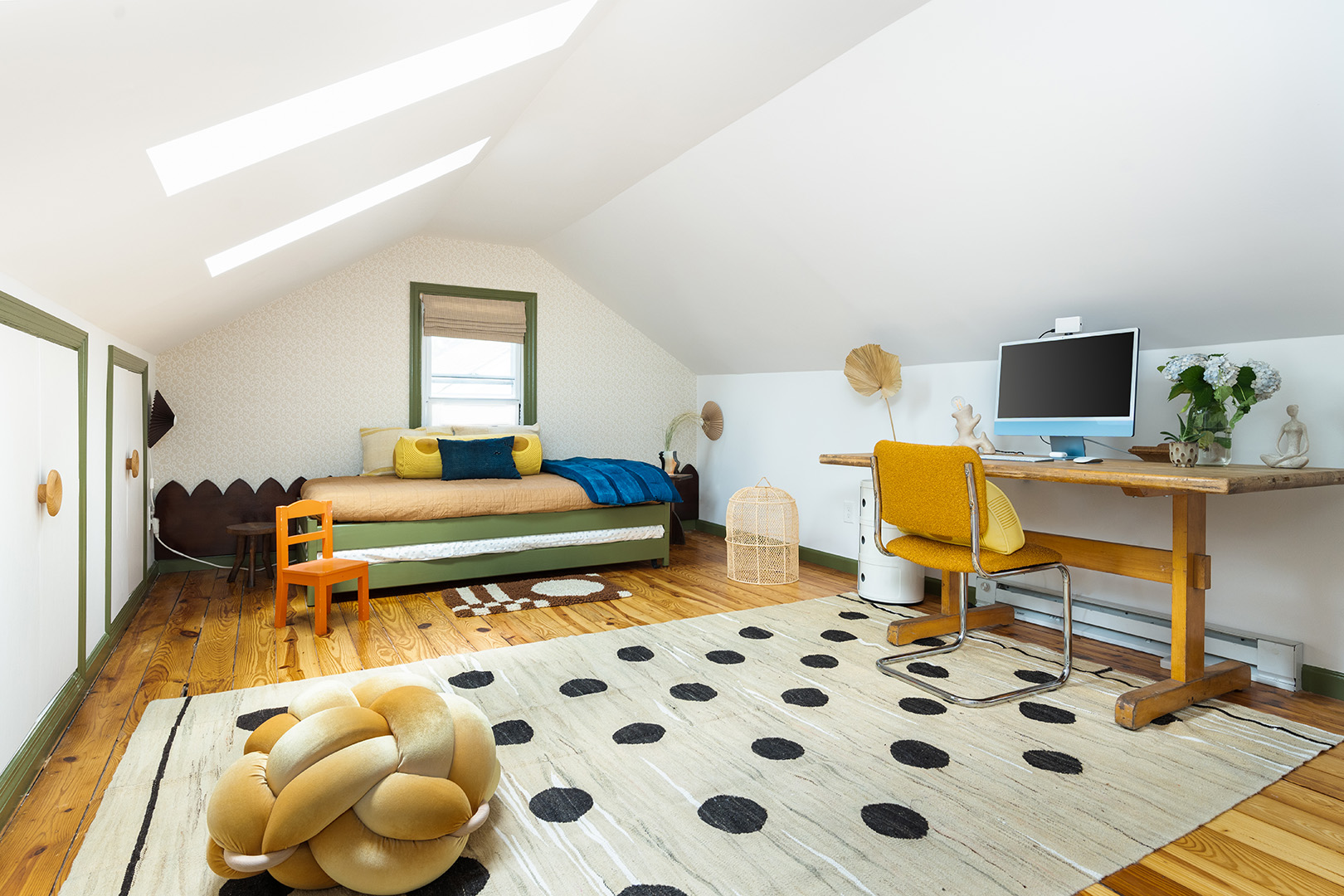 office guest room attic