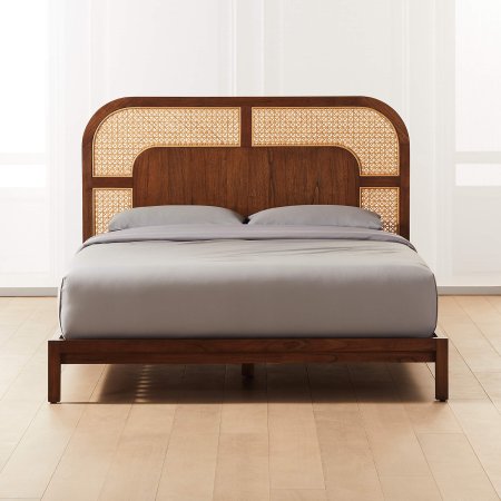  cane bed