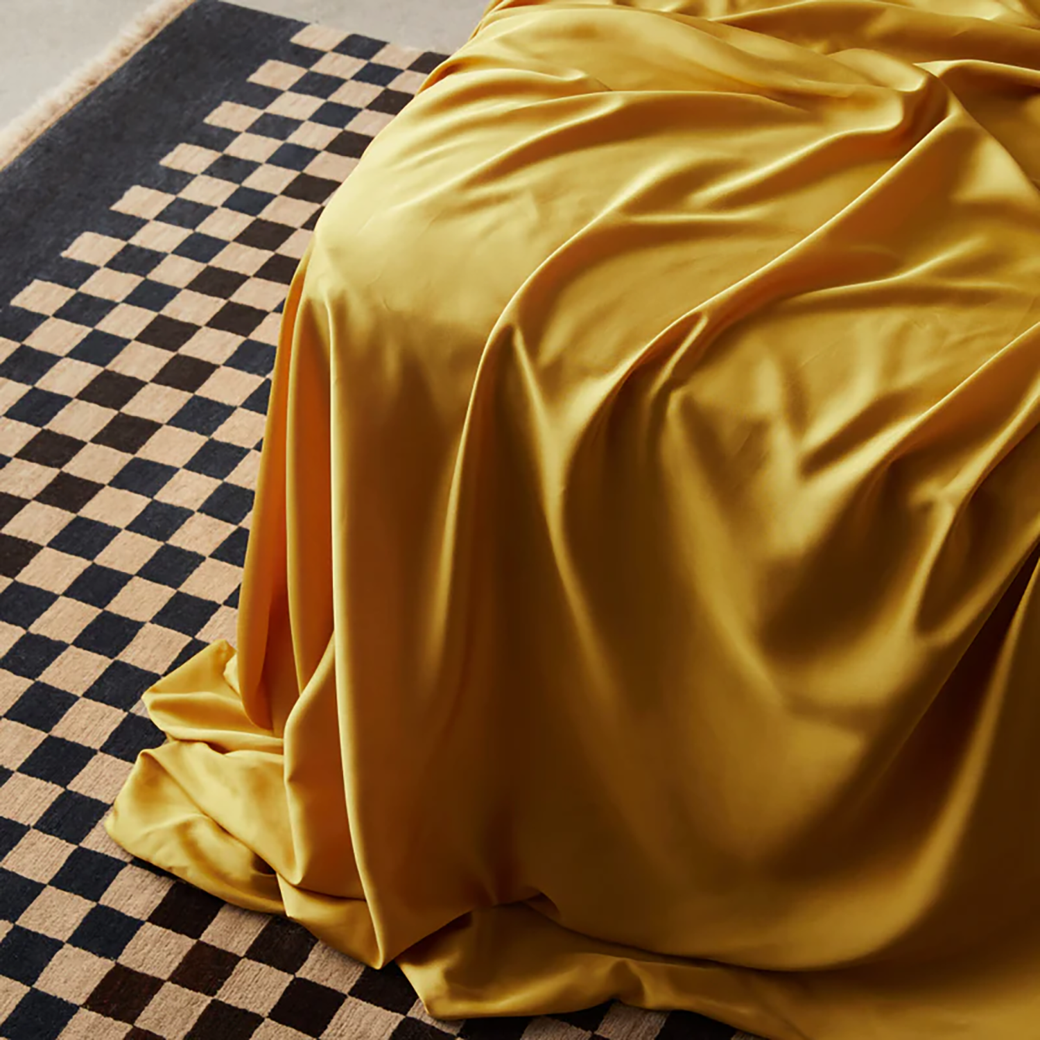 Ettitude Signature Bamboo Sateen Sheets in Saffron.