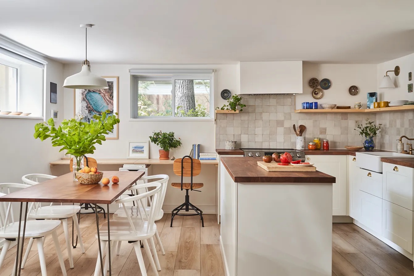 Combined kitchen dining area