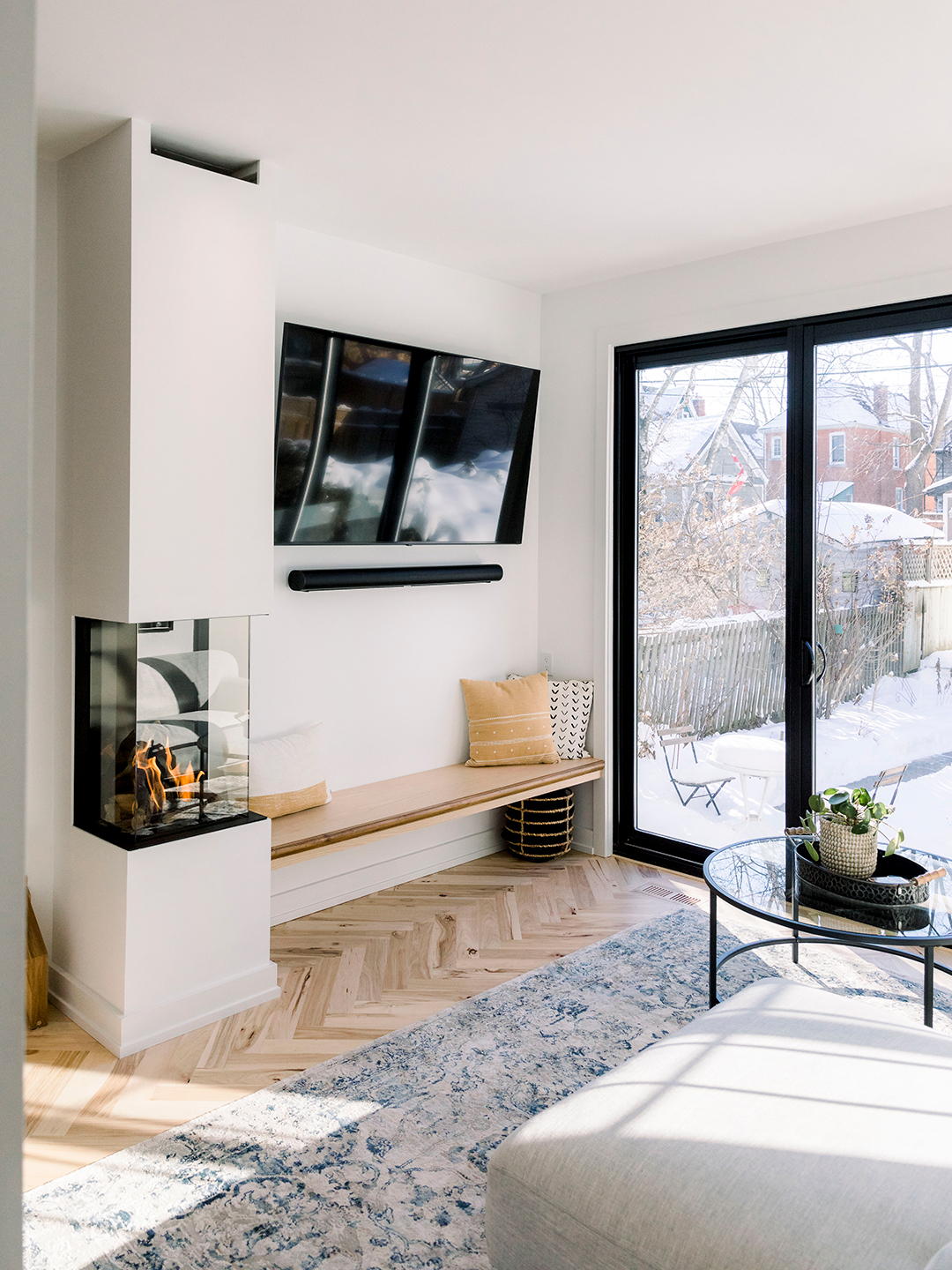 tv over built in bench