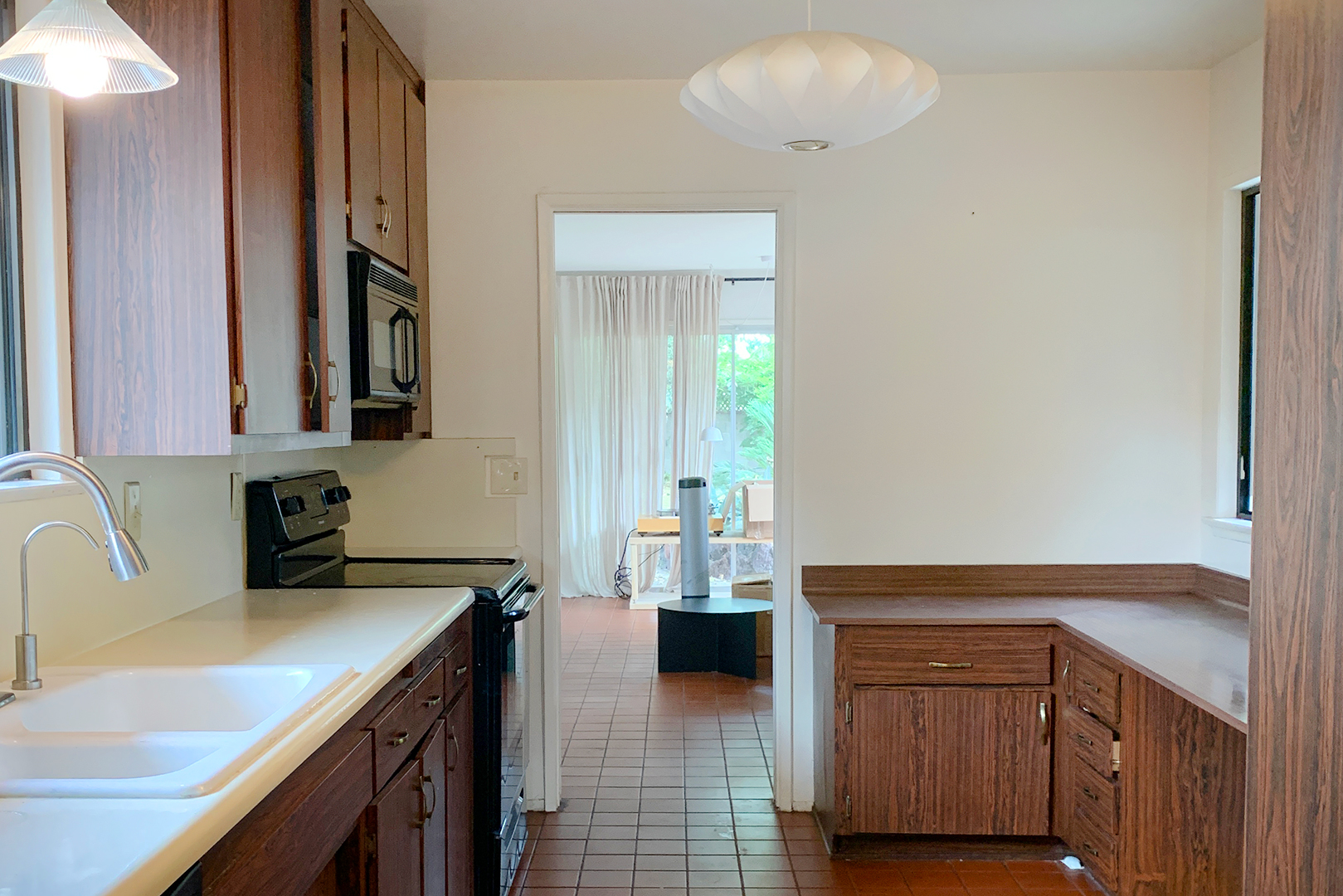 dark brown kitchen