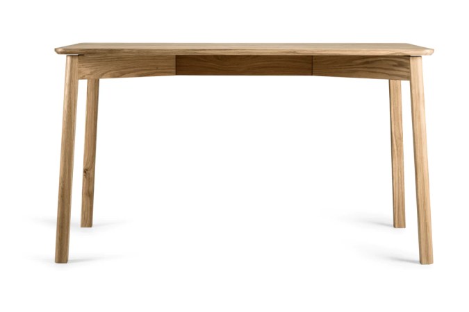  wood table