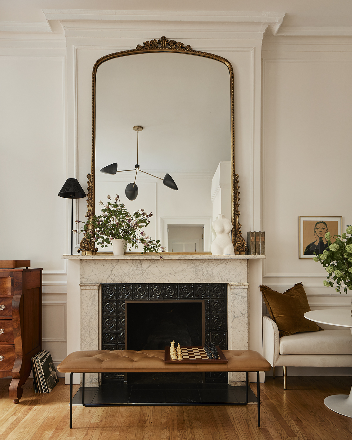 mirror on fireplace mantel