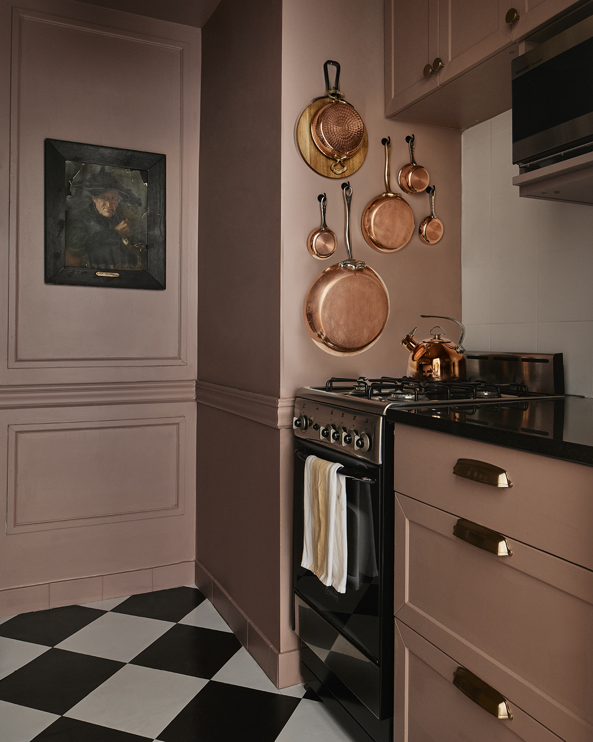 pink kitchen