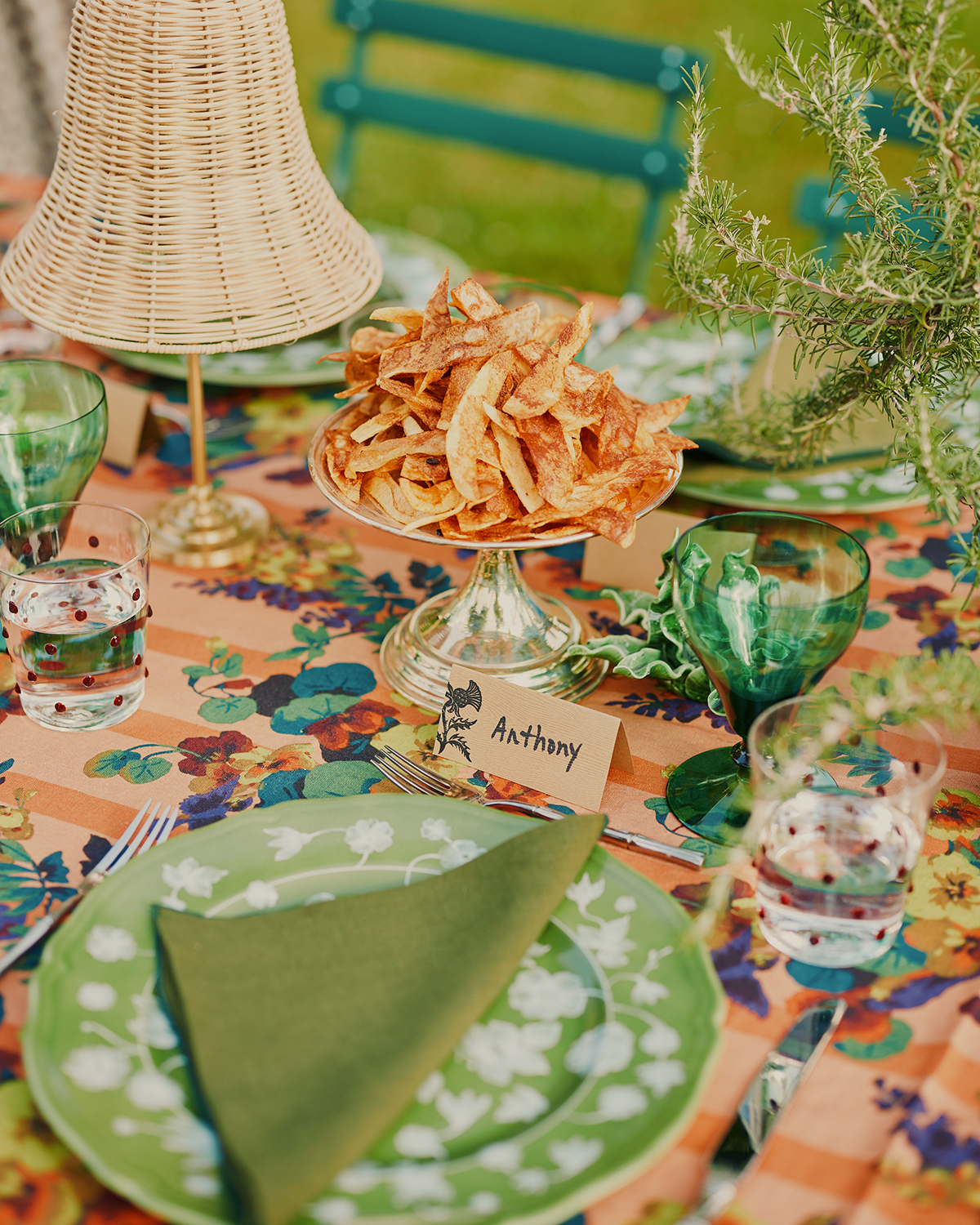 Table setting with place cards