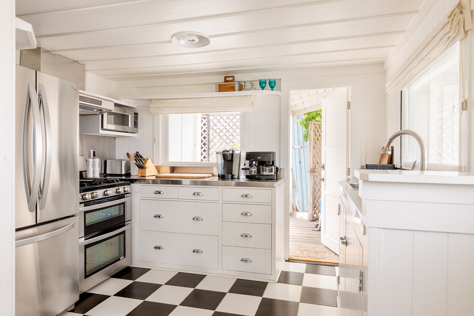 checkered floor kitchen