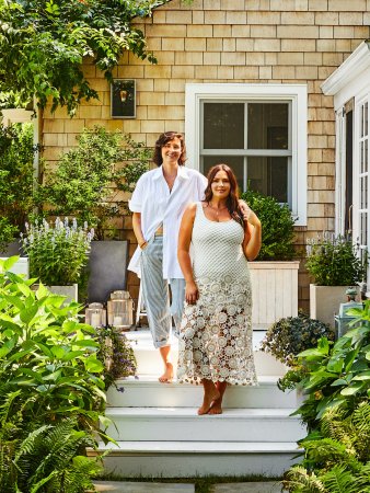 couple on stairs