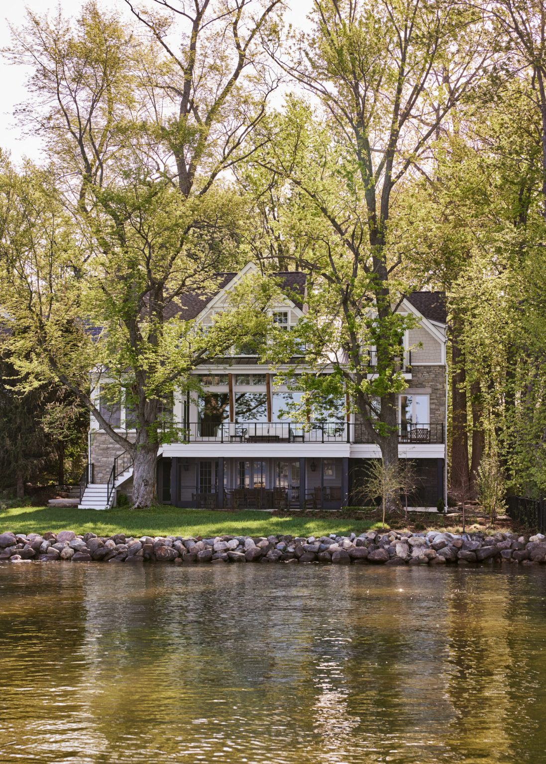 Tour an English Cottage-Inspired House on Lake Maxinkuckee, Indiana