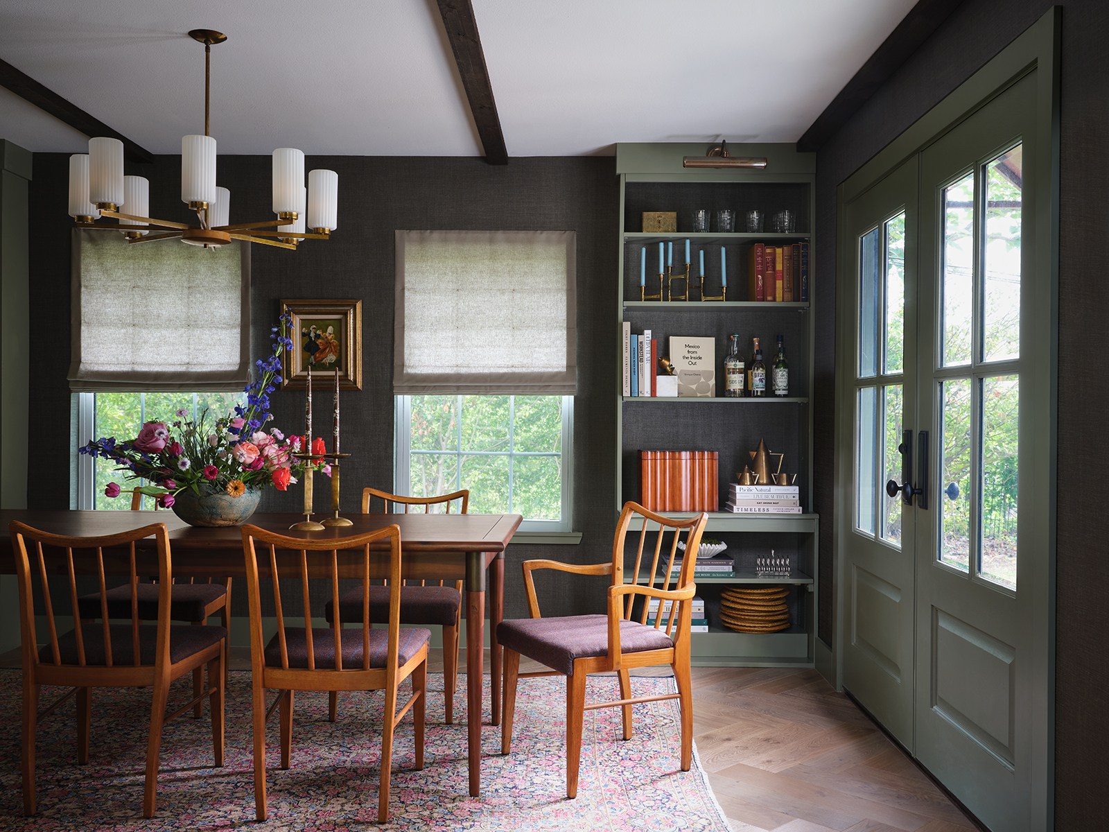 green dining room