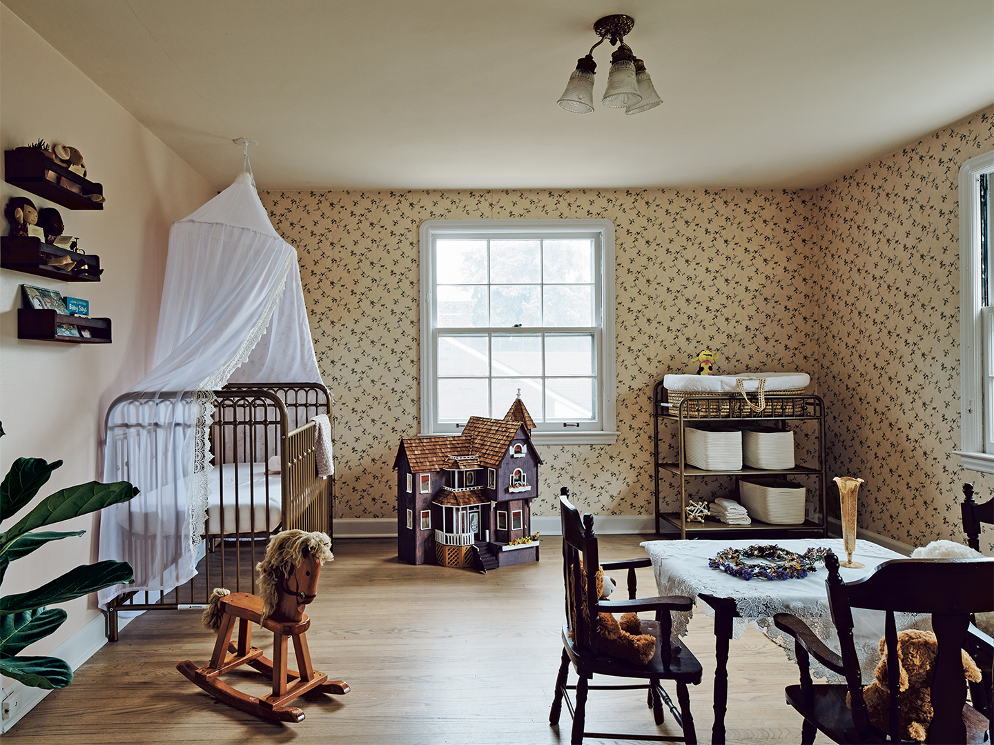 Kids room with yellow wallpaper