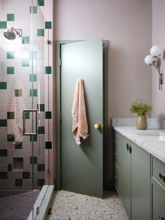 pink bathroom