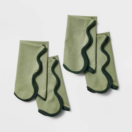  green napkins