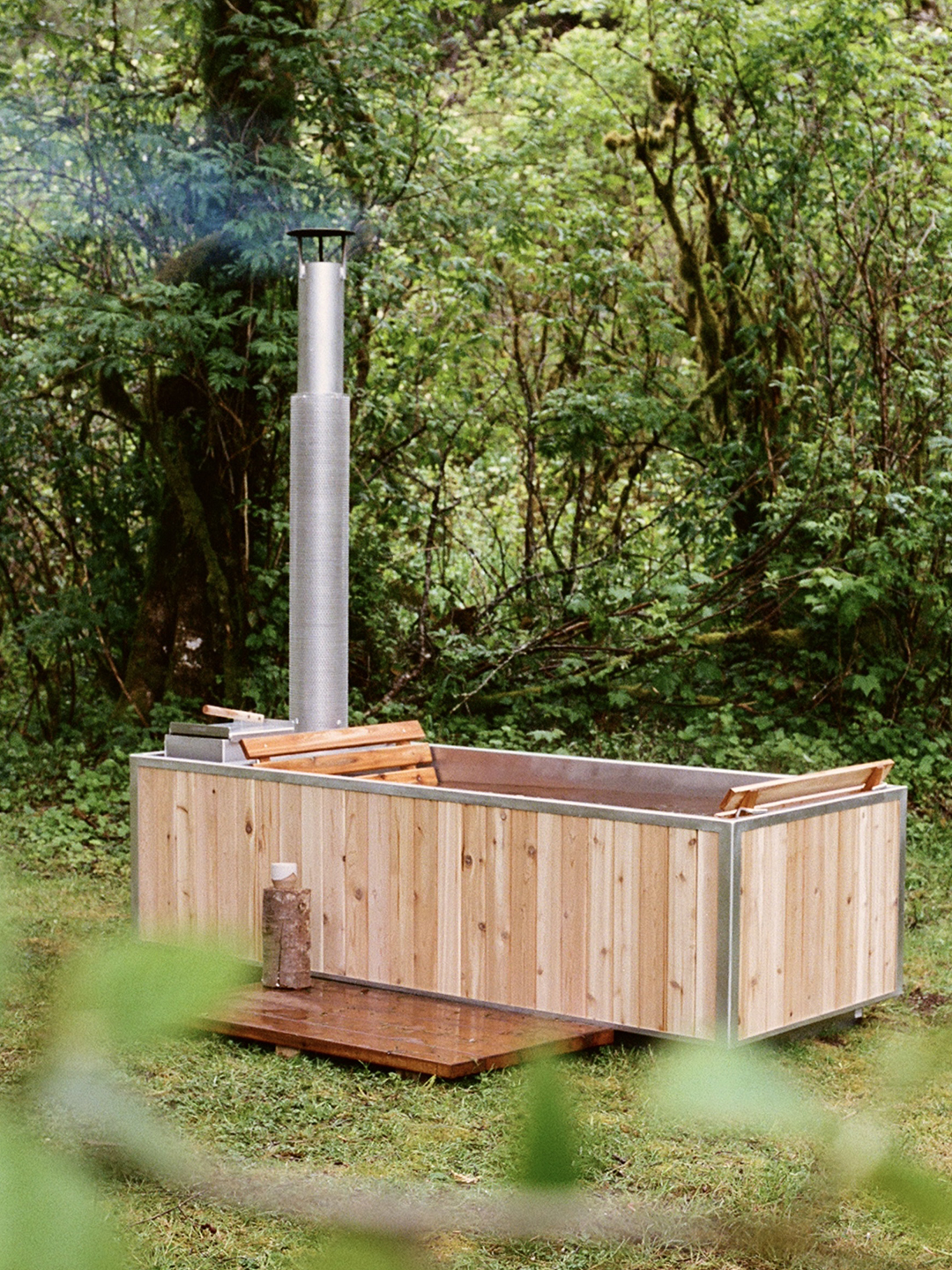 cedar hot tub