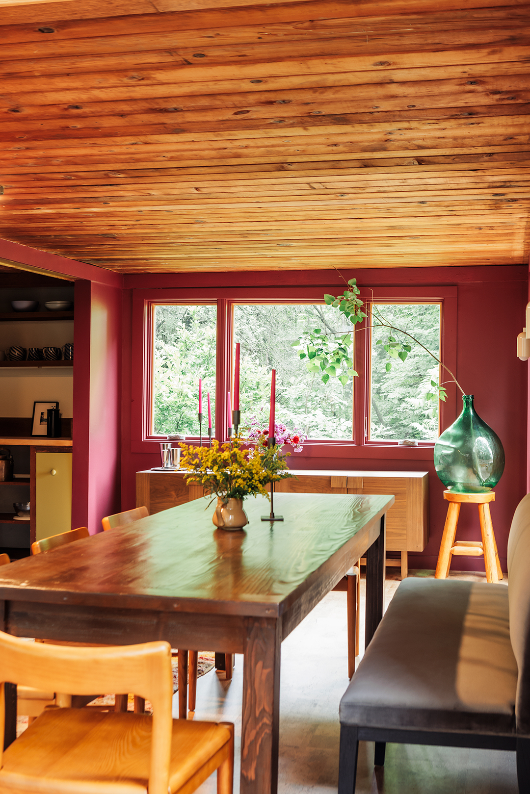 pink dining room