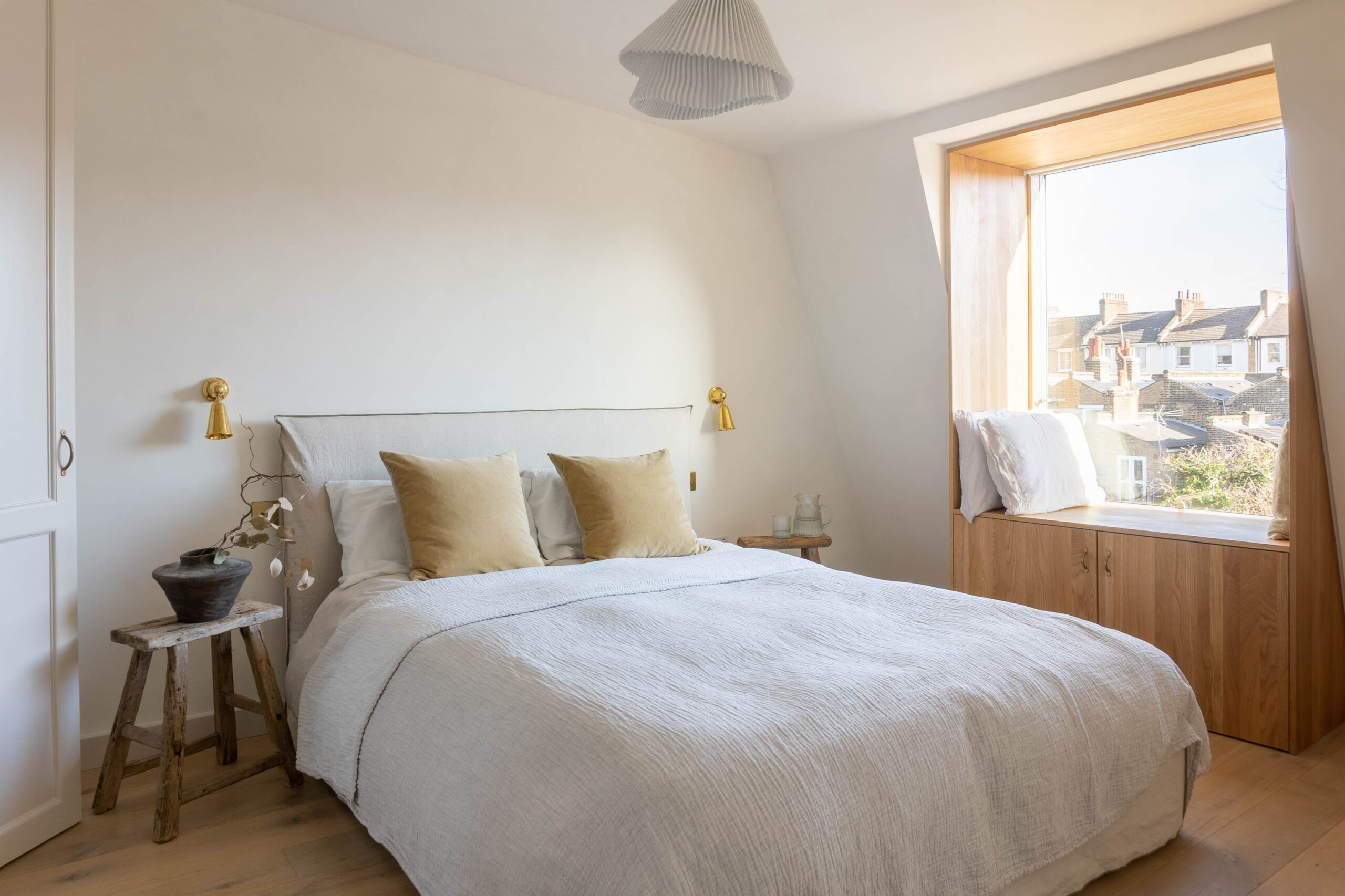 bed with window nook