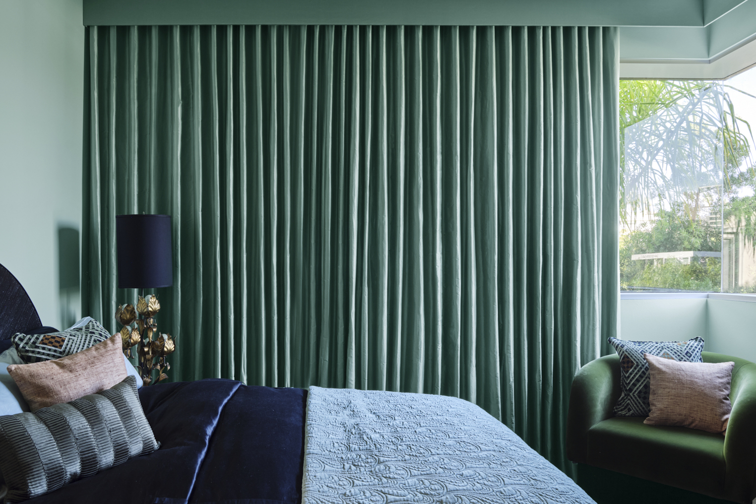 blue bedroom curtains