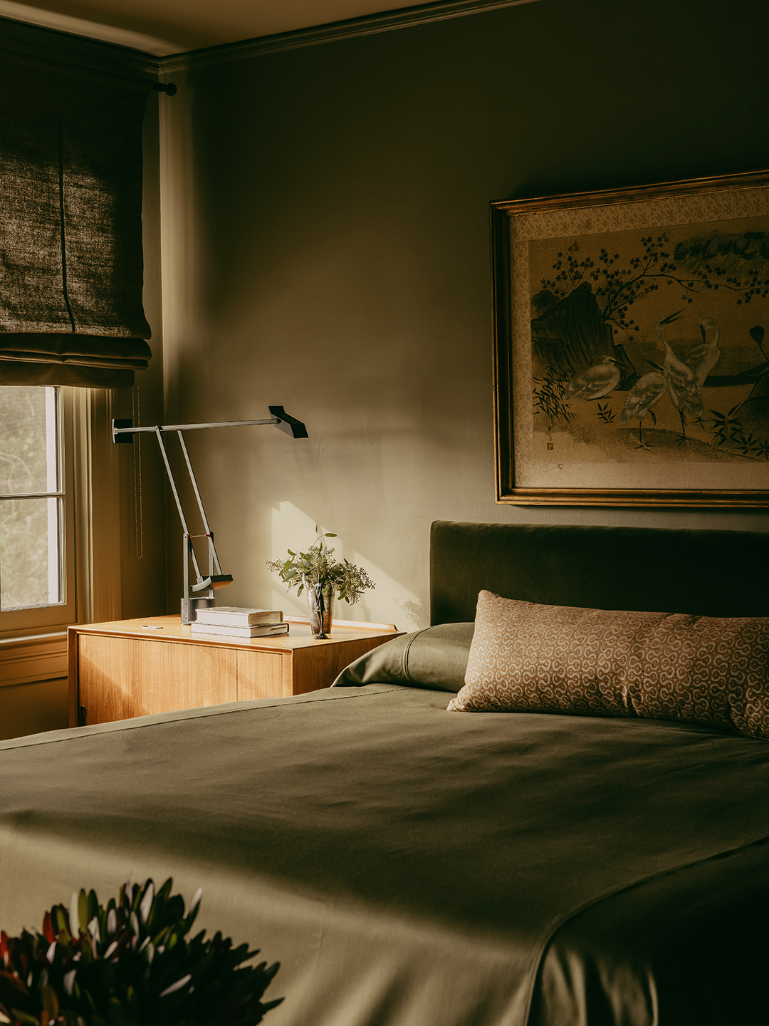 dark green moody bedroom