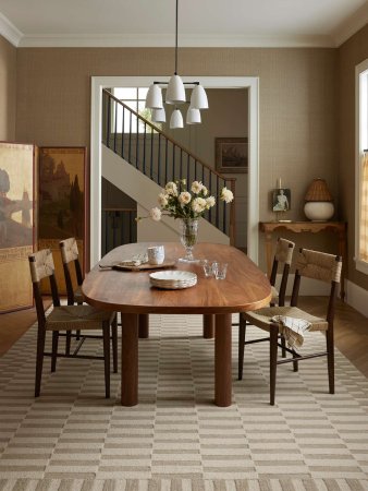 dining room rug